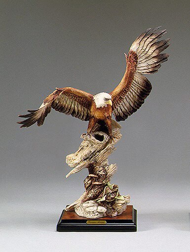 Eagle on a Branch by Giuseppe Armani - 999S