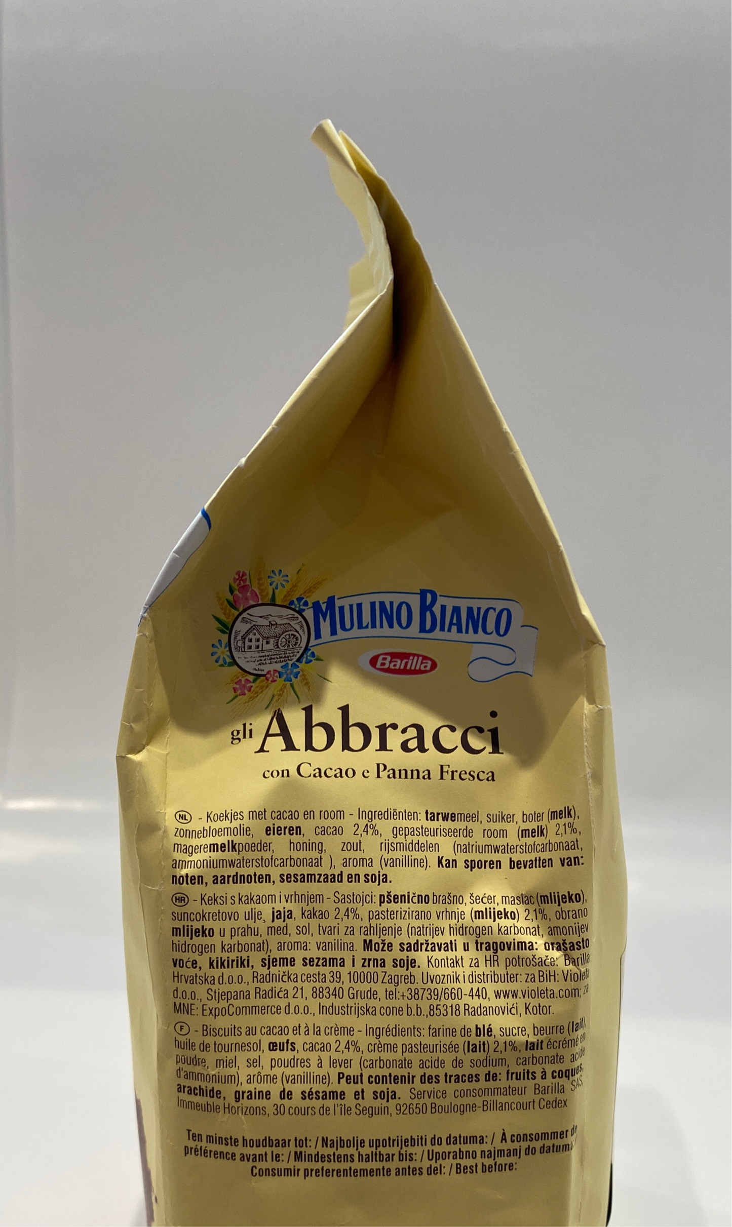 Mulino Bianco - Abbracci Cacao & Panna - 12.35 oz