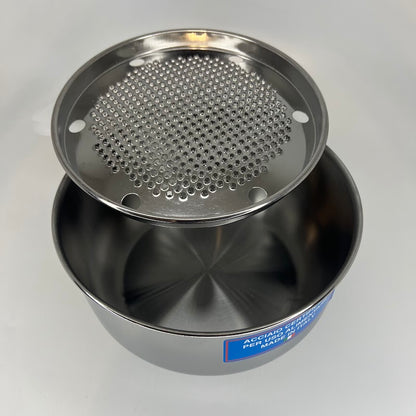 Bari Cheese Grater With Cover - Stainless Steel