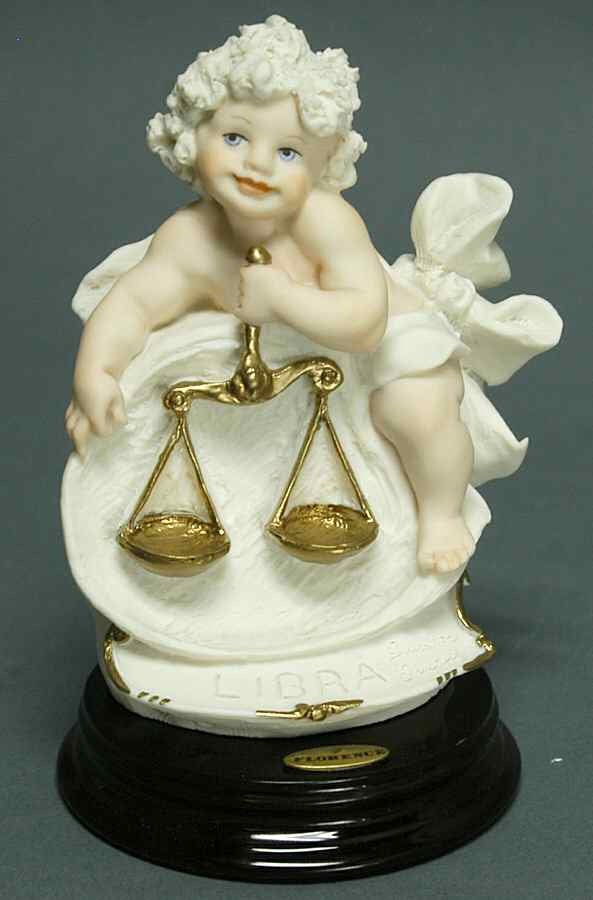 Cherubs with Flowers - 1240F