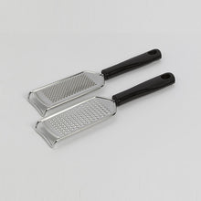 Mini Cheese Grater (Larger Hole) – V70