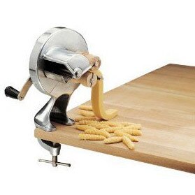 5300 - Cavattelli - Maker with Wood Rollers