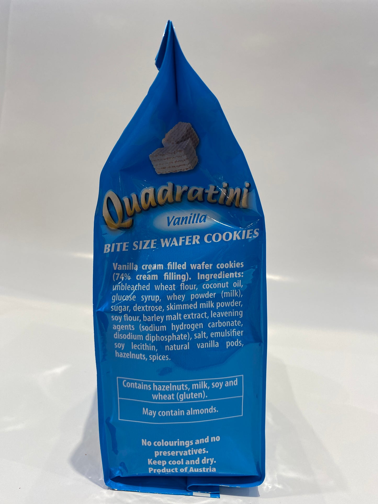 Loacker - Quadratini Vanilla Wafers - 250g (8.82oz)