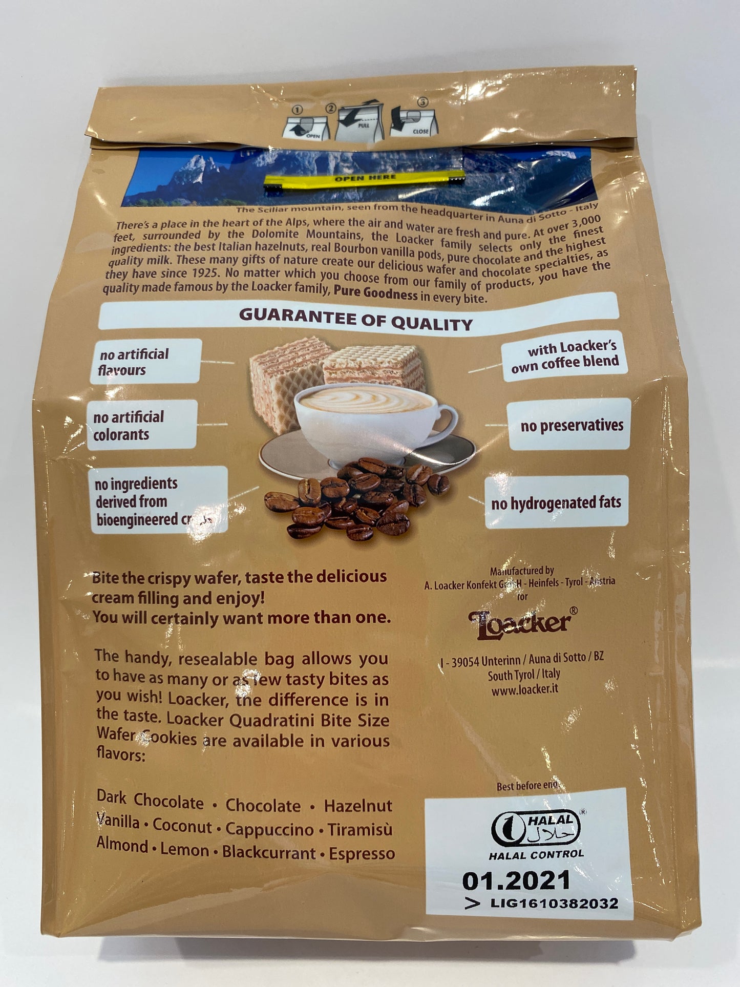 Loacker - Quadratini Cappuccino Wafers - 220g (7.76oz)