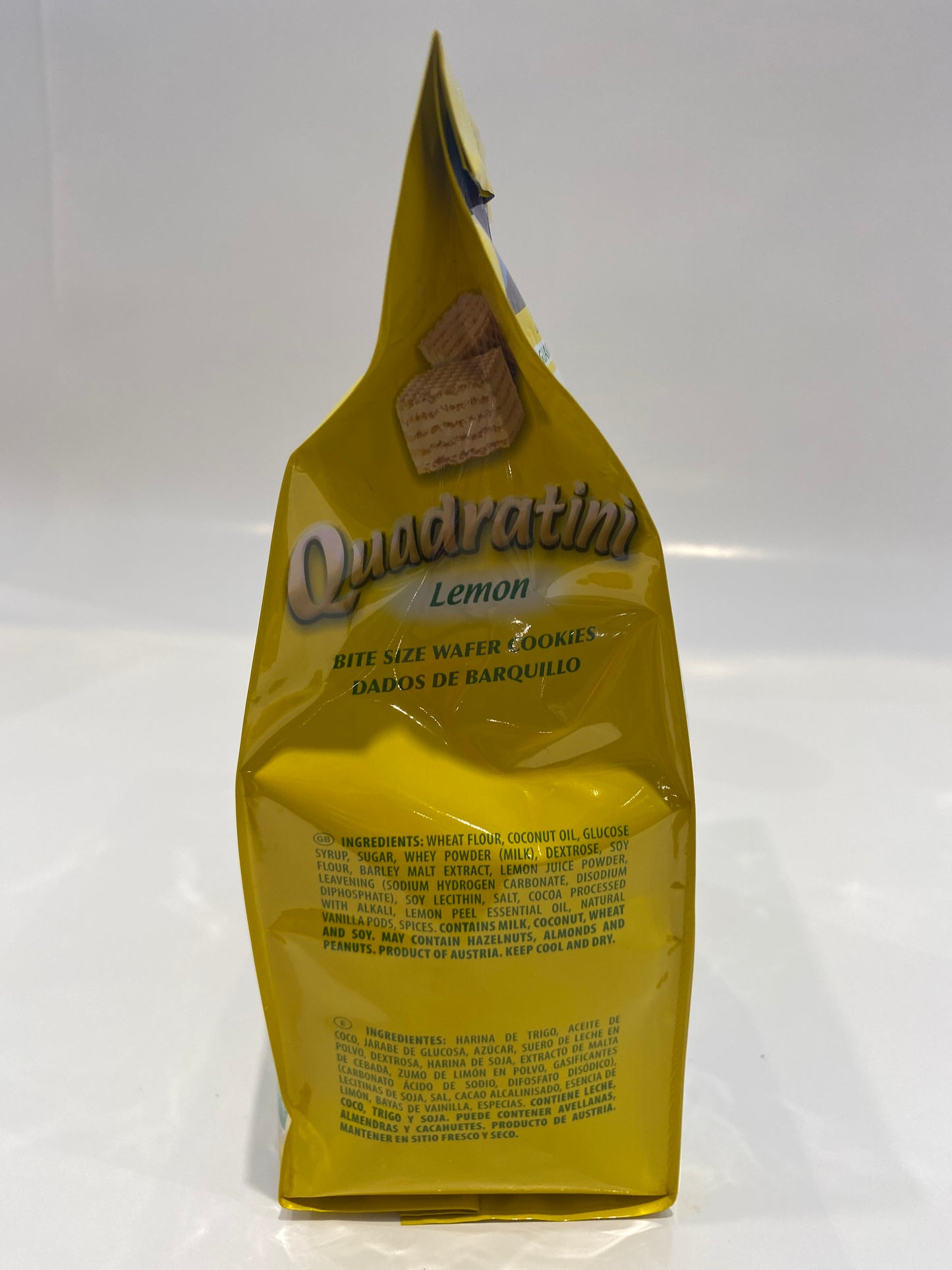 Loacker - Quadratini Lemon Wafers - 250g (8.82oz)