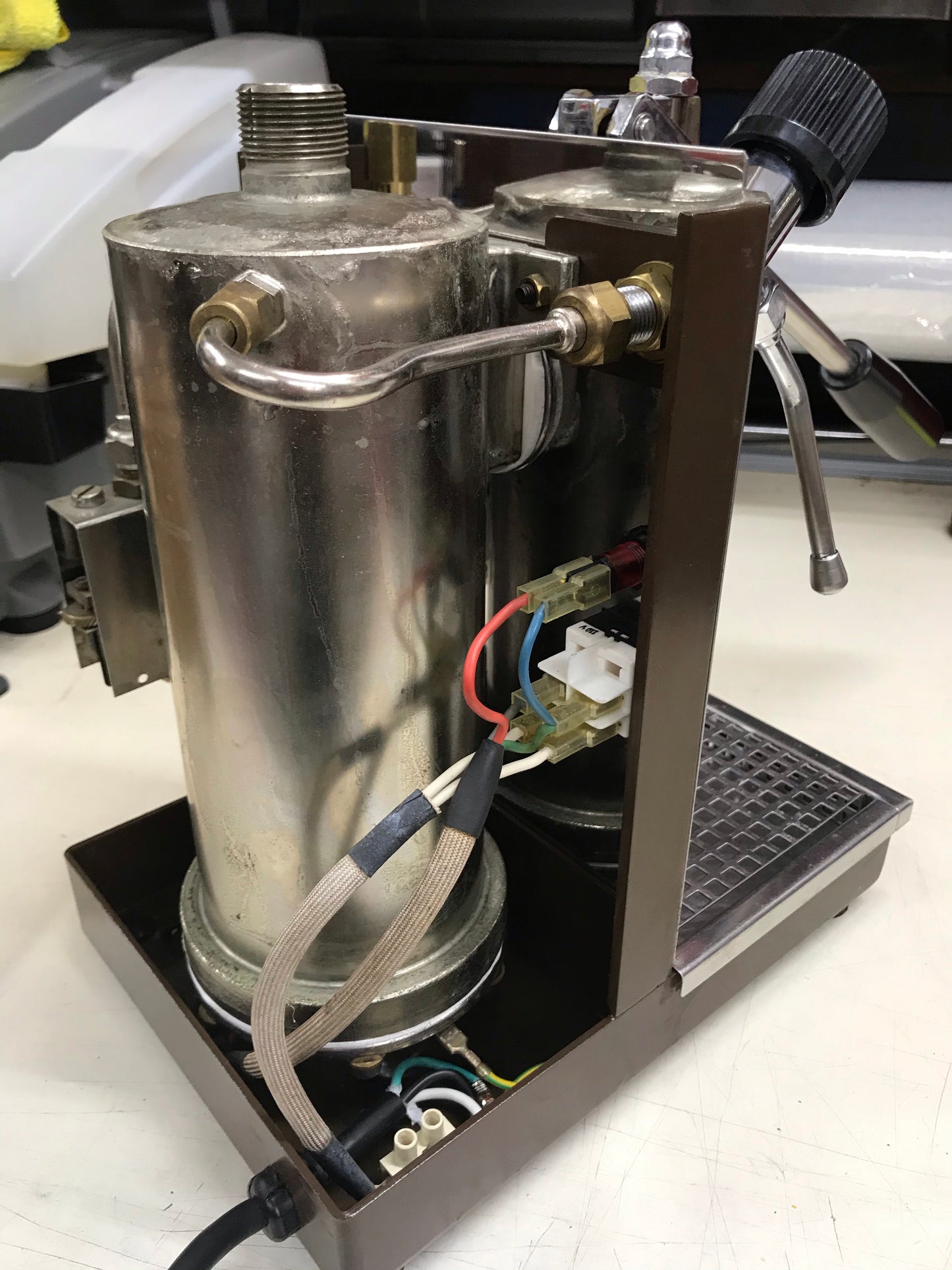 Refurbished Cremina 1986 (free shipping + 6 month warranty) Used - Red