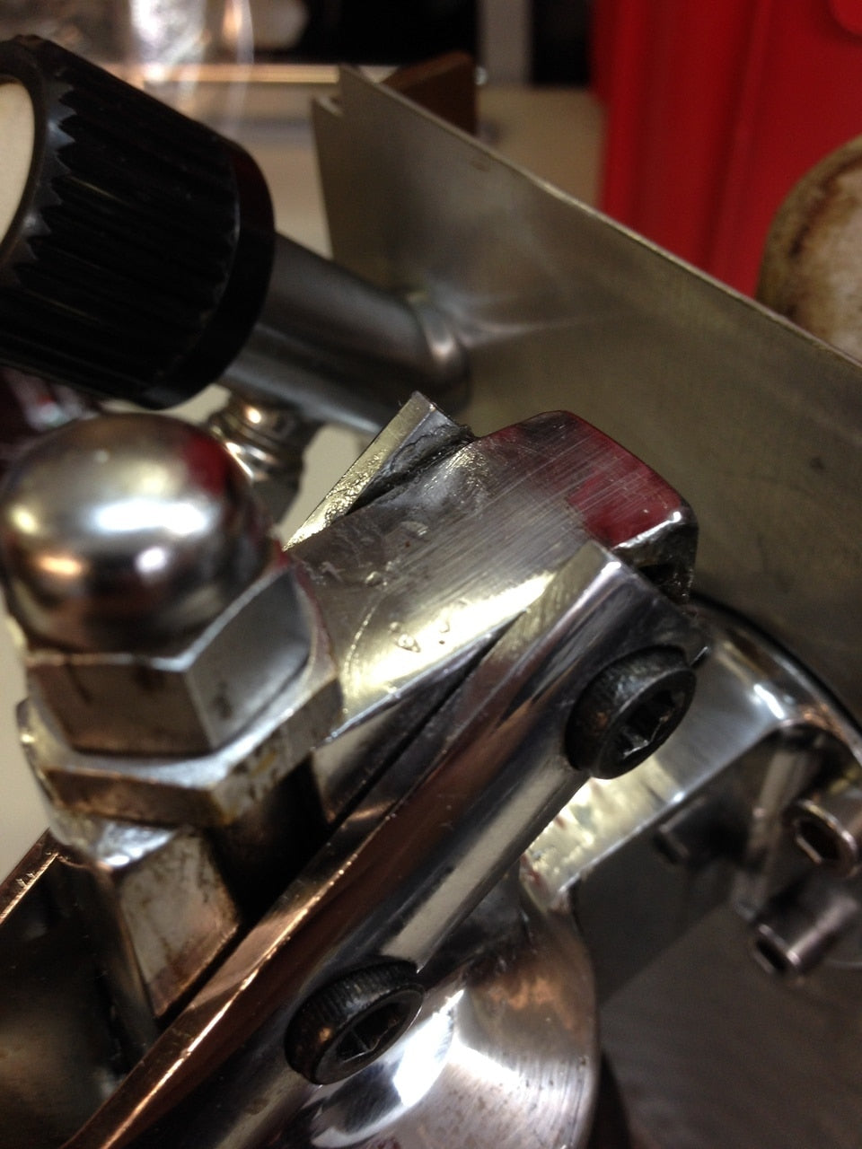 SOLD -- Used Olympia Cremina 1979 -- Refurbished - 120 volt Brown